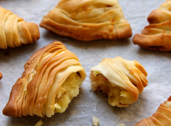 Sfogliatelle speck e patate – ricetta – sfoglie – Rostivendolo – StevenGY