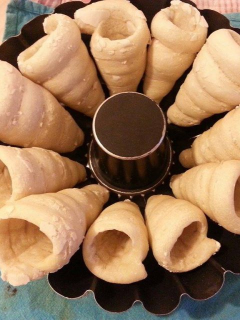 Coni salati ripieni da farcire - pasta pizza, ricetta, rostivendolo, stevengy