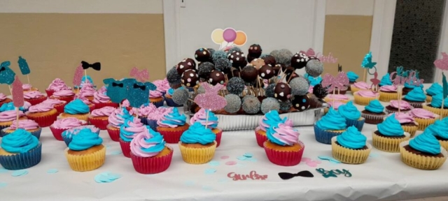 Buffet Cupcake e Cakepop Baby Shower, catering Pisa Toscana, food truck, rostivendolo