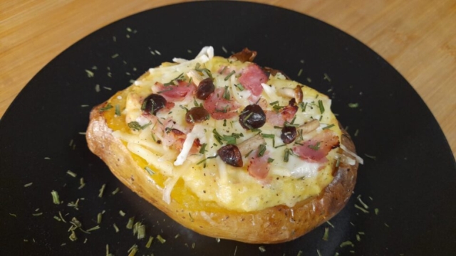 ricetta patata fracita, patata al cartoccio ripiena prosciutto e funghi, rostivendolo Pisa