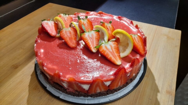 ricetta cheesecake pan di stelle e fragole