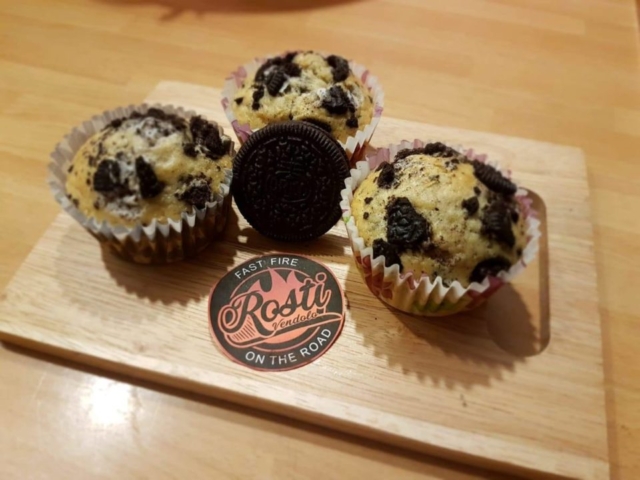 Muffin Oreo Rostivendolo Food Truck Pisa