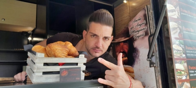 Rostivendolo BUD Spencer anche gli angeli mangiano fagioli