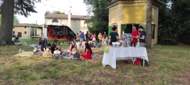 evento privato pisa toscana catering food truck